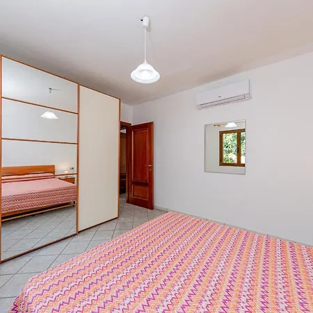 Residenziale Trilocale 6 Posti Letto Via Sardegna Appartamento