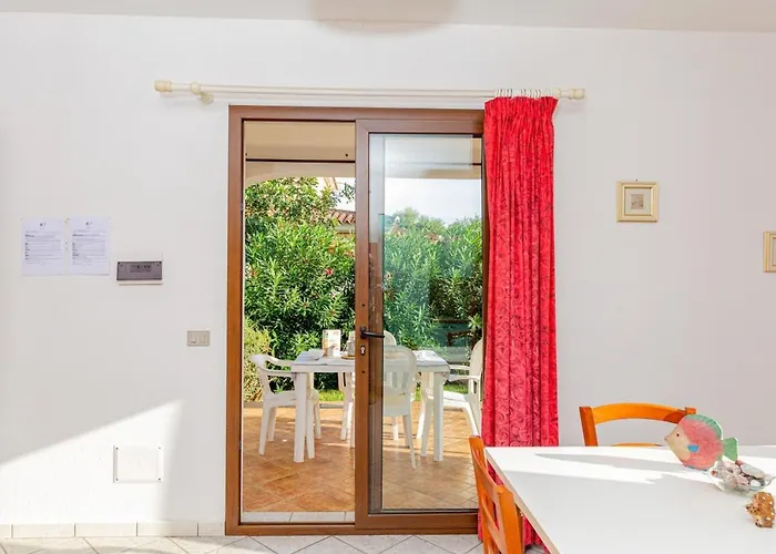 Residenziale Trilocale 4 Posti Letto Via Sardegna * סאן תאודורו