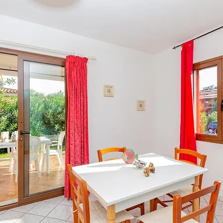 Residenziale Trilocale 4 Posti Letto Via Sardegna *